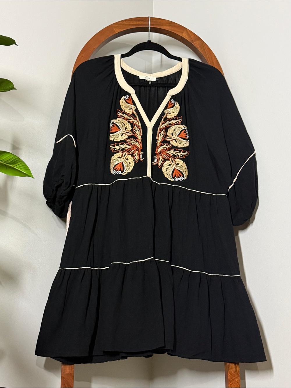 Entro LARGE Black Boho Embroidered Mini Dress